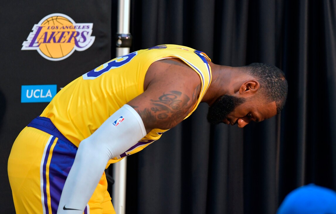 NBA, Lakers in crisi: LeBron James non basta. Ok gli Spurs, 11 punti di Belinelli