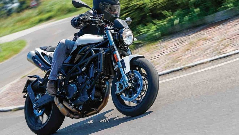 Moto Morini Corsaro ZT: foto