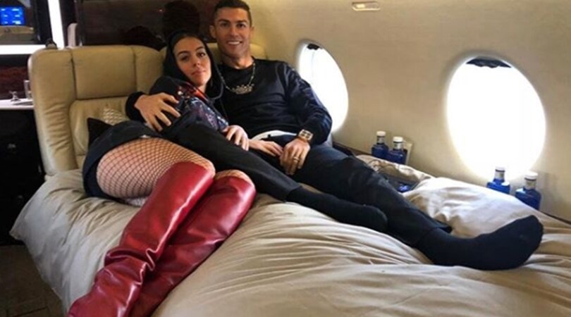 Chi: Ronaldo, una vita da sceicco. Ecco le sue spese pazze