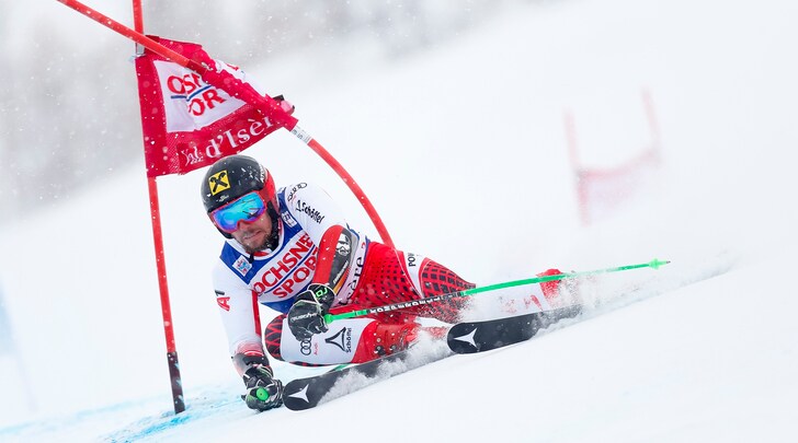 Sci, Coppa del mondo: Hirscher stravince il gigante in Val d'Isere