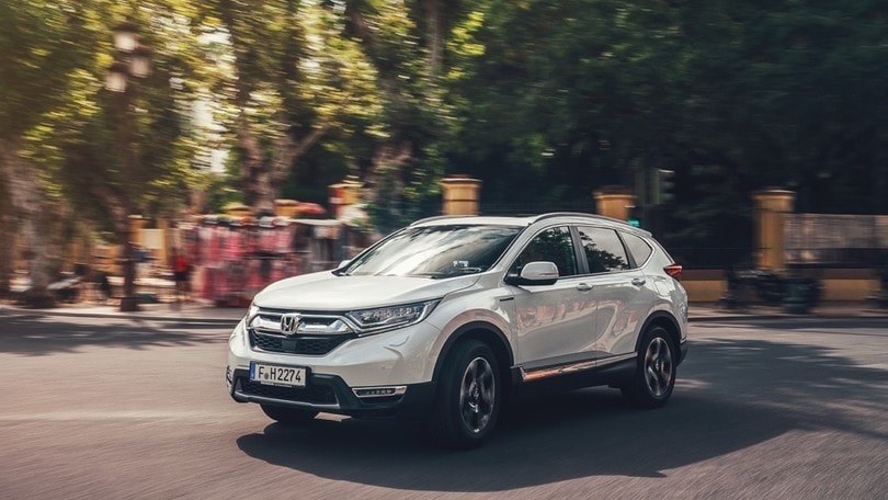 Honda CR-V Hybrid, in Italia a primavera