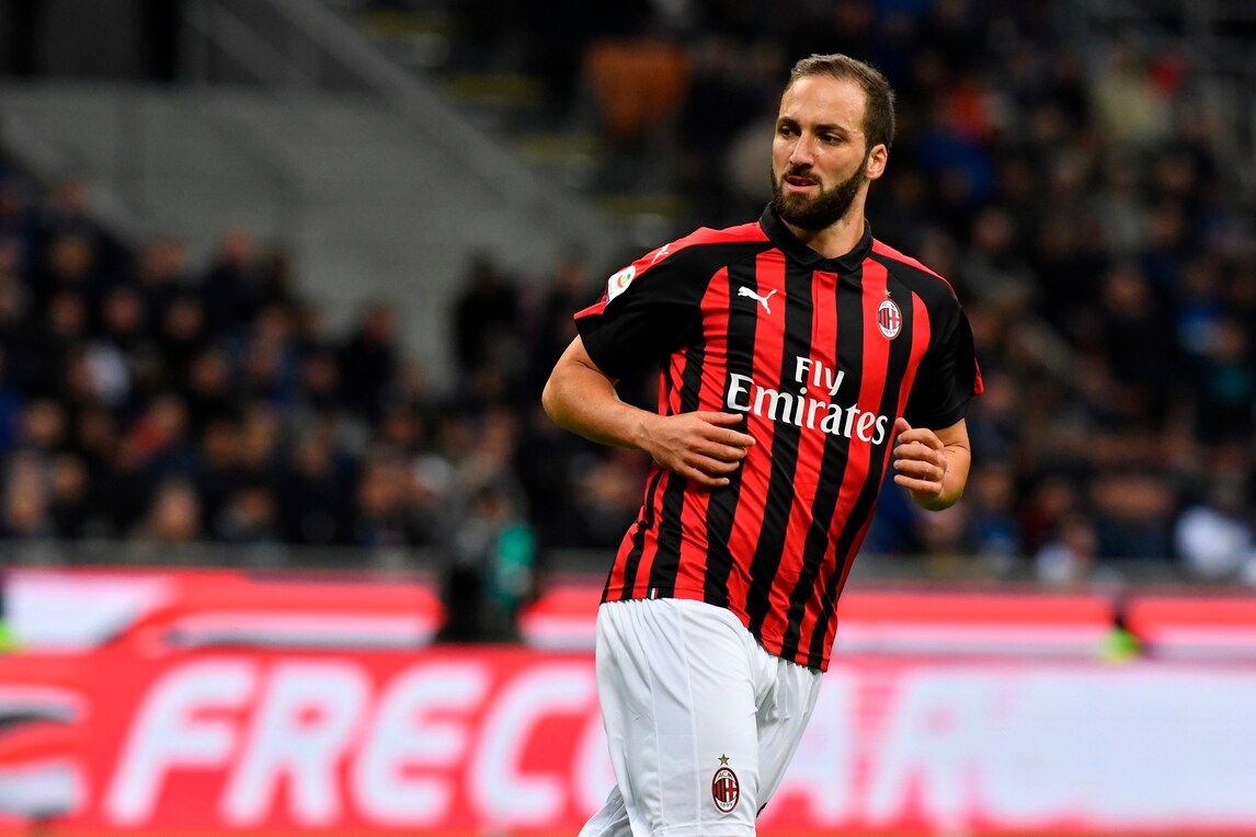 Serie A: Milan-Fiorentina, fiducia ai rossoneri