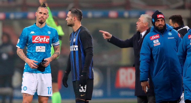 Napoli, infortunio Hamsik: distrazione muscolare di primo grado