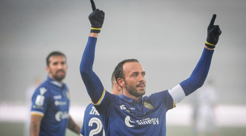 Serie B: poker Verona, tris Spezia. Il Padova cade ancora