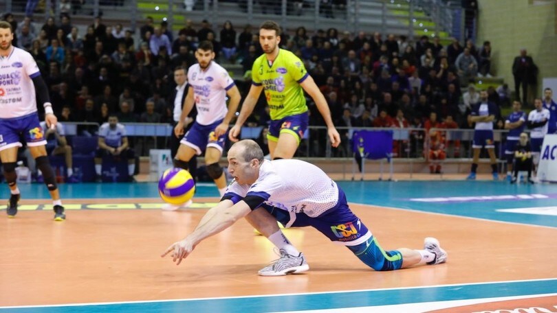 Volley: Superlega, lo sloveno Ziga Stern è il rinforzo di Latina