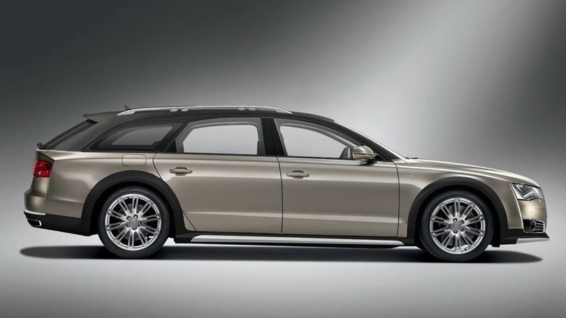 Audi A8 Avant , quando l'ammiraglia diventa Allroad