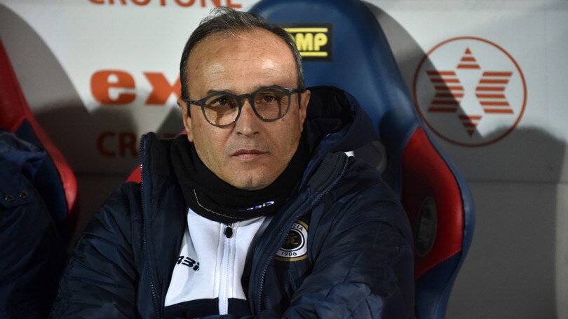 Diretta Spezia-Lecce dalle 21: probabili formazioni e dove vederla in tv