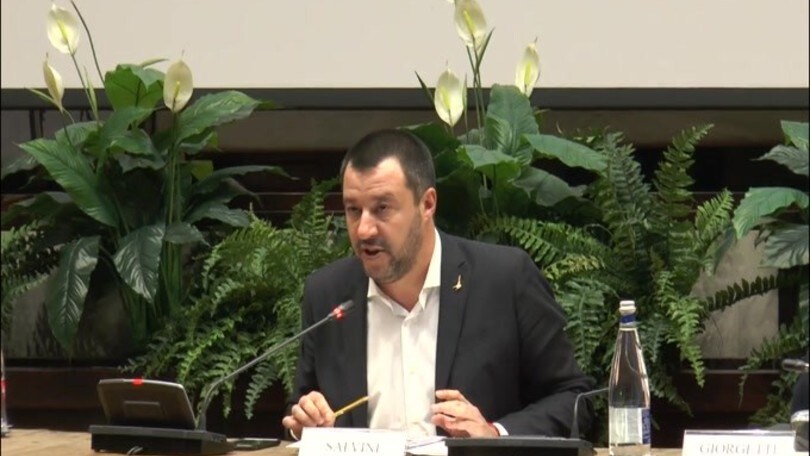 Salvini sulla violenza negli stadi: "I teppisti sono 6 mila"