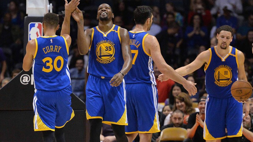 NBA, un super Durant trascina Golden State. OKC, che rimonta!