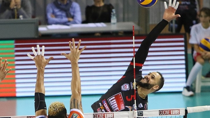 Volley: Superlega, Juantorena si ferma per problemi muscolari