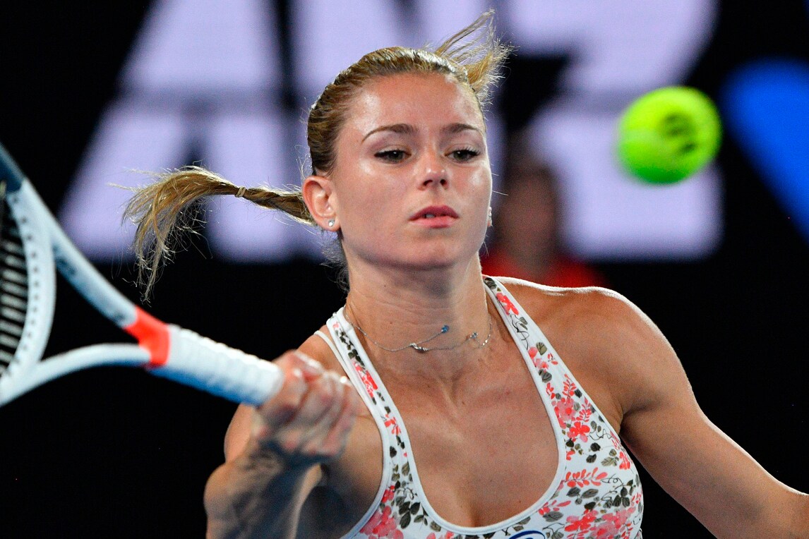 Tennis, WTA Doha: alla Giorgi non basta un primo set scintillante, vince Bertens