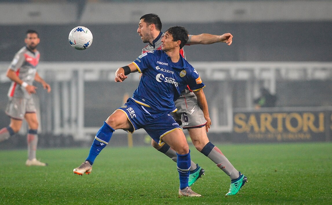 Serie B, Verona-Crotone 1-1: a Pettinari risponde Di Carmine
