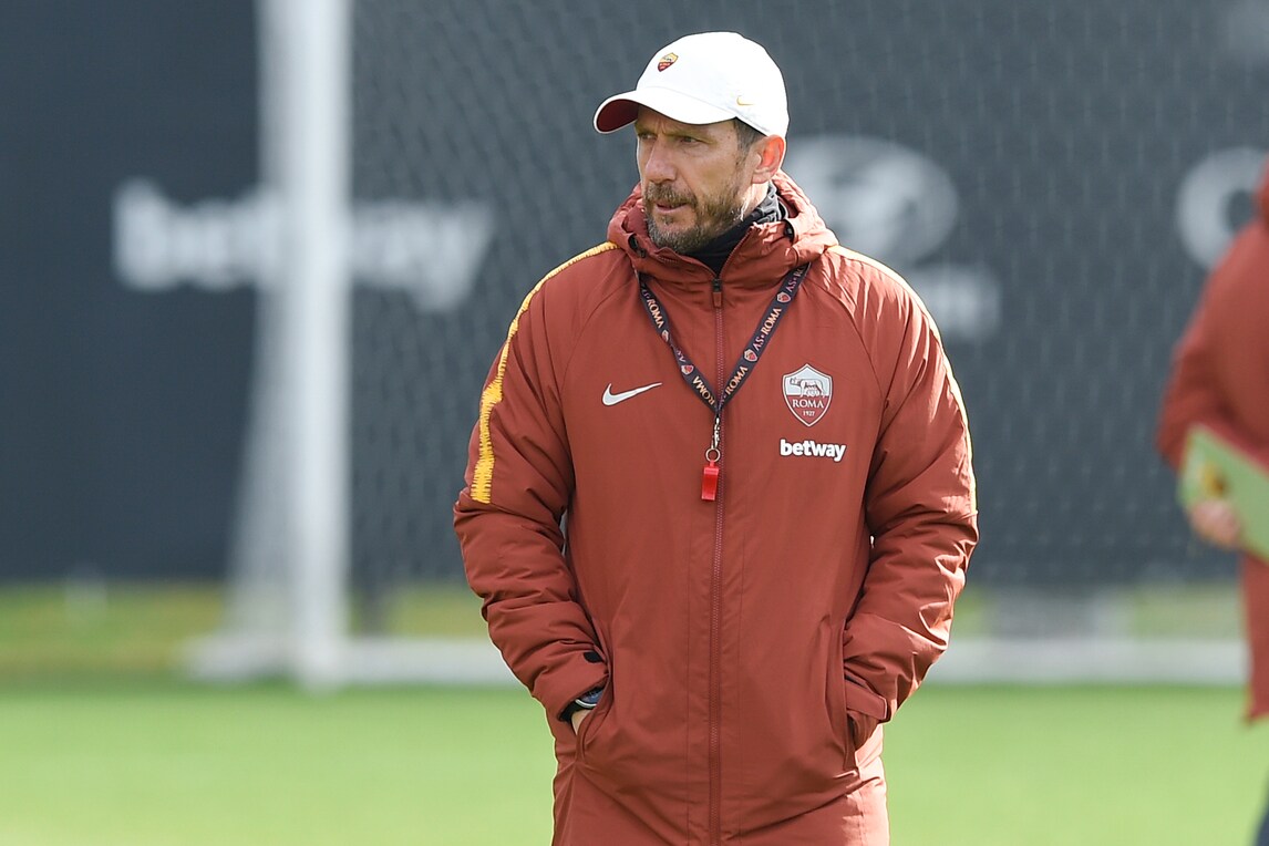 Roma, i convocati di Di Francesco per il Porto: non c'è Karsdorp, recupera Olsen