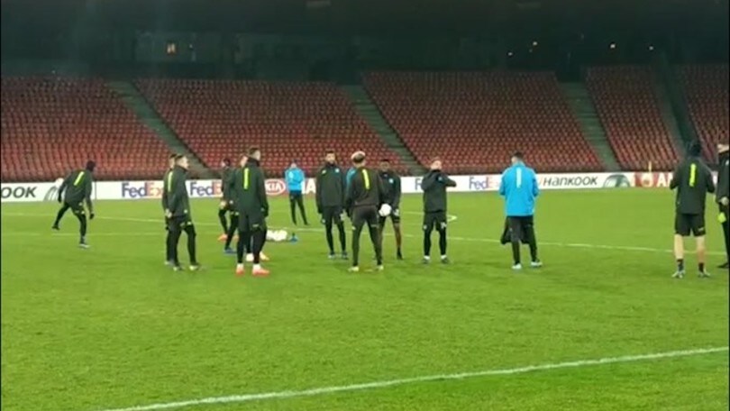 EL, Napoli in campo a Zurigo