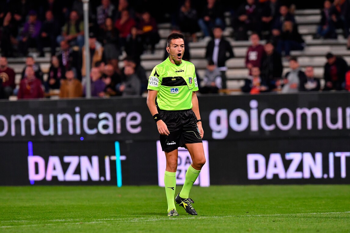 Serie B, Palermo-Brescia affidata a Sacchi. Spezia-Verona: arbitra Pezzuto