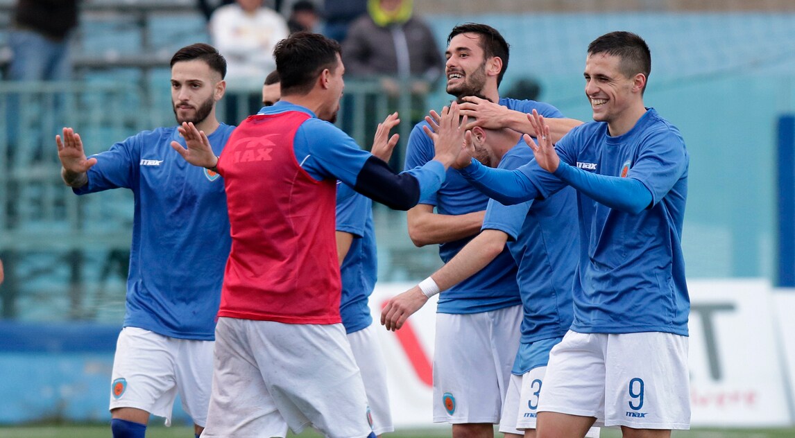 Serie C, il Siracusa ringrazia Souare: 1-0 esterno al Rende