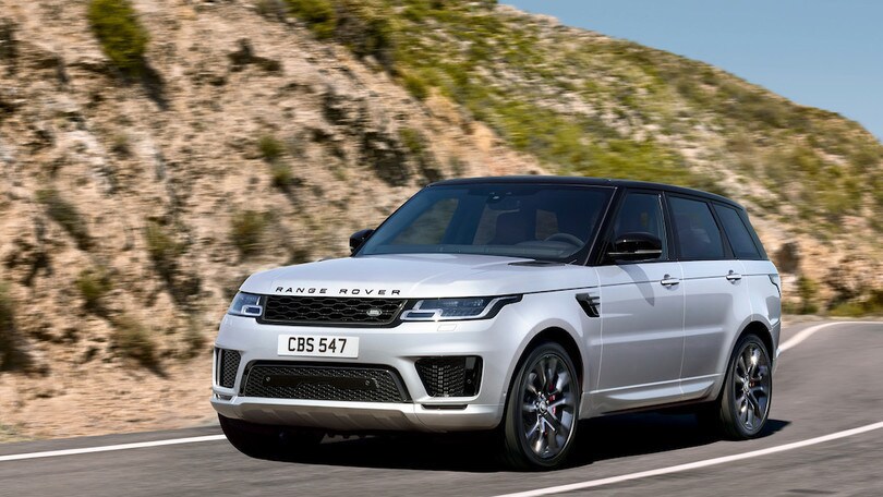 Range Rover Sport HST, 6 cilindri in linea al debutto