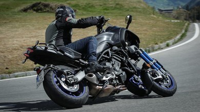 Yamaha Niken: arrivano i demo-tour