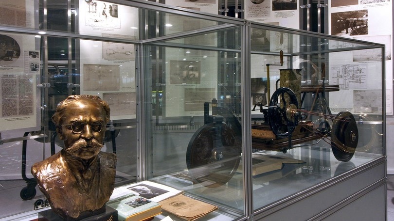 Il Museo Nicolis dedicare una mostra a Enrico Bernardia