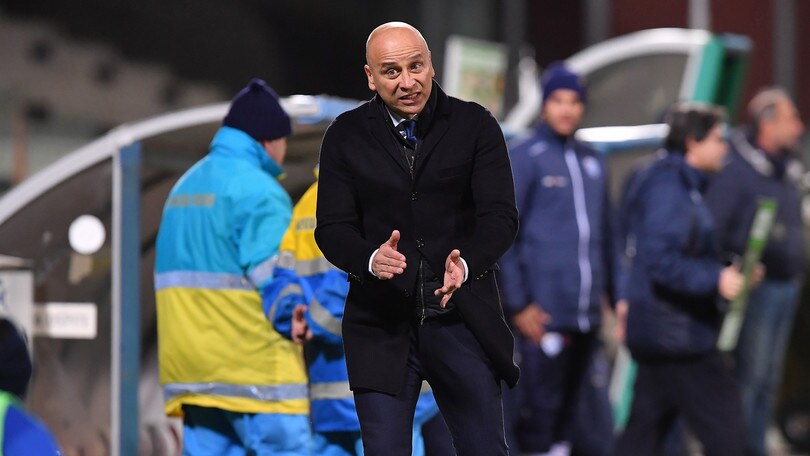 La Serie B in diretta, probabili formazioni e tempo reale alle 15. Dove vederla in tv
