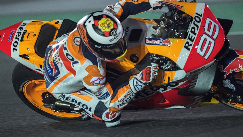 MotoGp test Qatar, Lorenzo: «Riesco a capire la moto, il polso è ok»