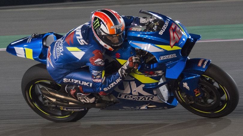 MotoGp, Test Qatar: Rins più veloce, Rossi lontano