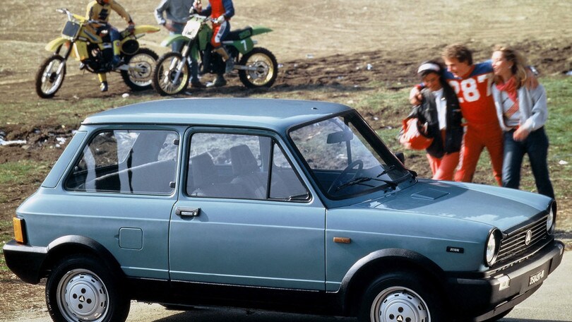 Auto dell'anno 1970: la Fiat 128 vince il titolo e oscura la Autobianchi A122