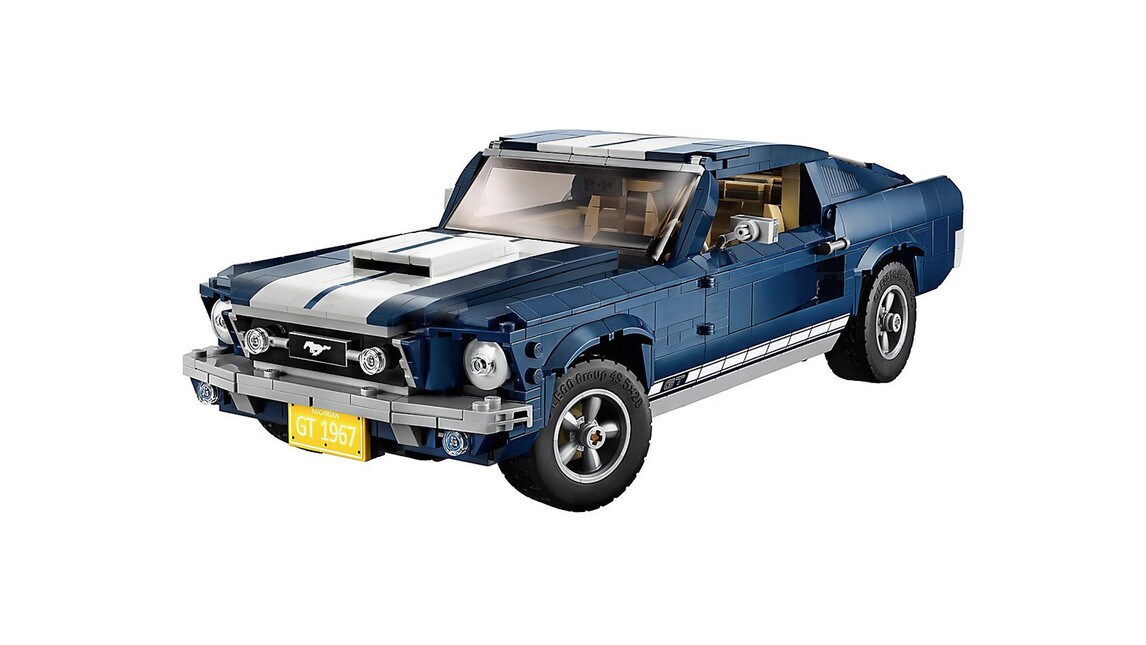La Ford Mustang in mattoncini Lego, le foto del modello