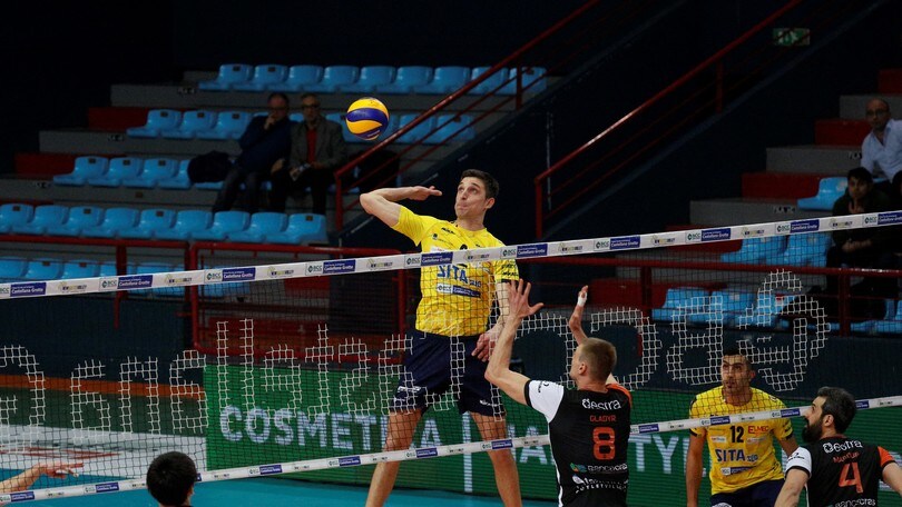 Volley: Superlega, per Castellana Grotte ancora un tie break vincente