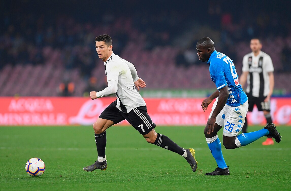 Calcio, l'Ifab introduce nuove regole per falli di mano, rigori e sostituzioni