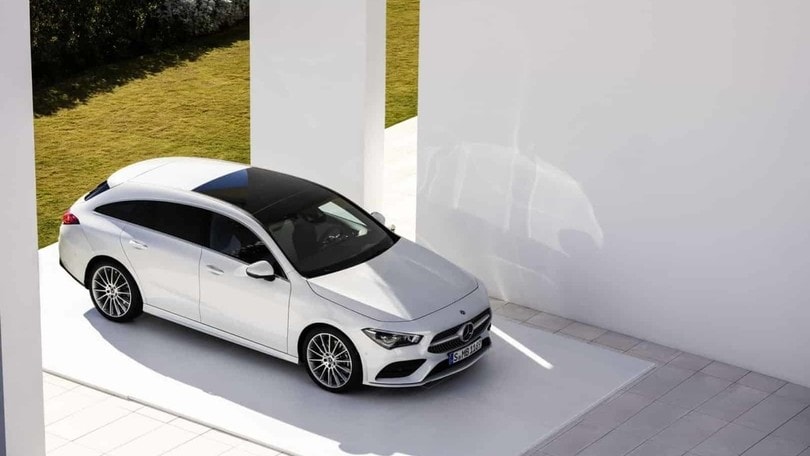 Salone di Ginevra: la Mercedes presenta la CLA Shooting Brake