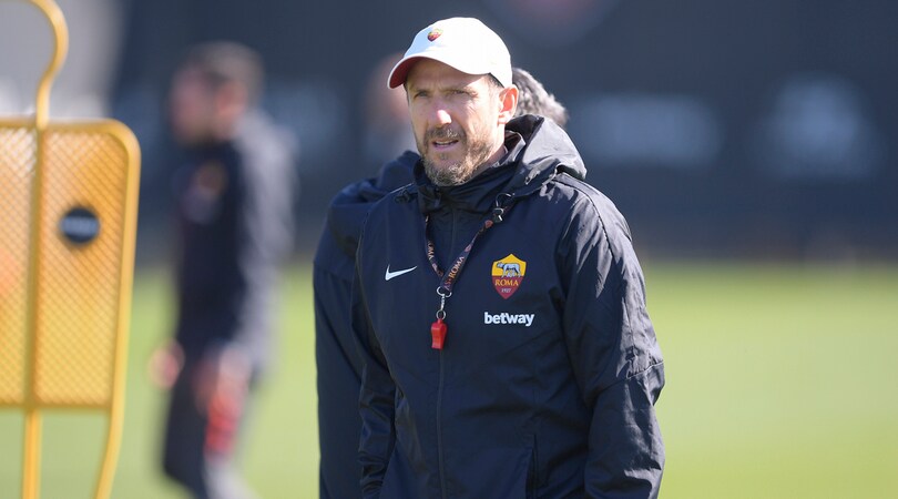 La Roma si allena, Di Francesco regolarmente al lavoro