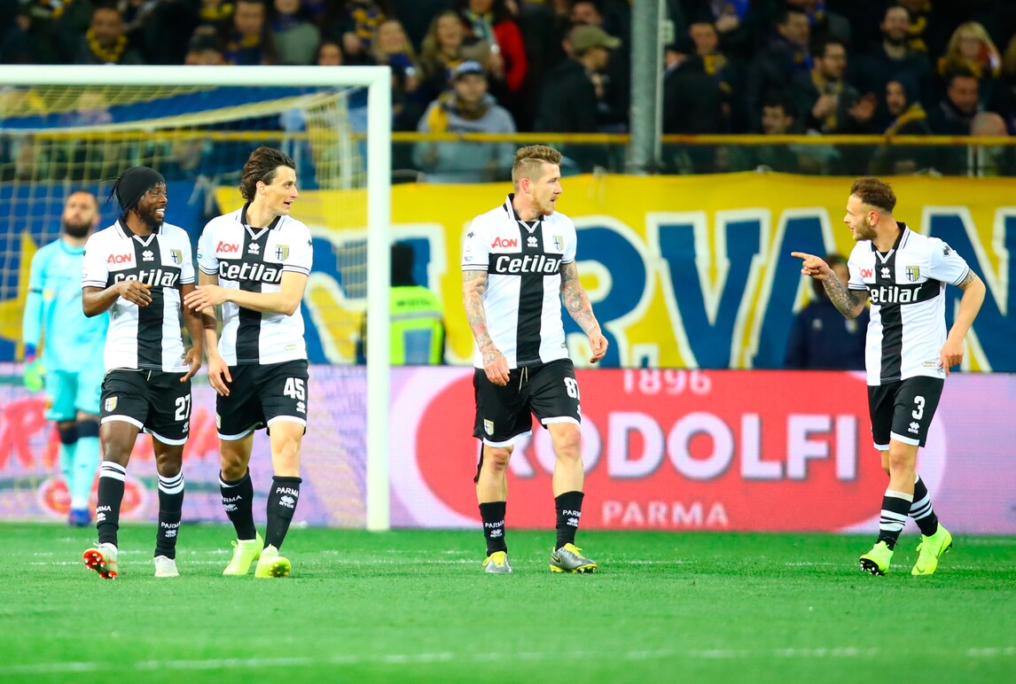 Kucka salva il Parma: gol dell'ex e Genoa ko