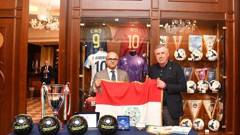 Napoli, Ancelotti insignito del Premio Tricolore