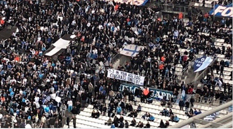 Ligue 1, i tifosi del Marsiglia contro il PSG: «Complimenti, United»