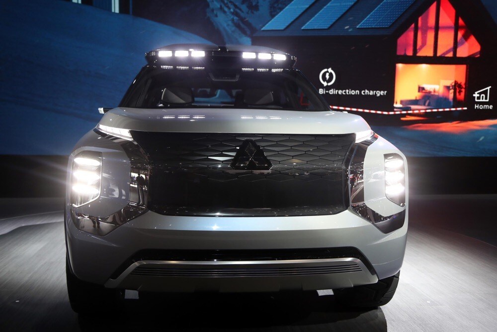 Mitsubishi Engelberg Tourer Concept: foto