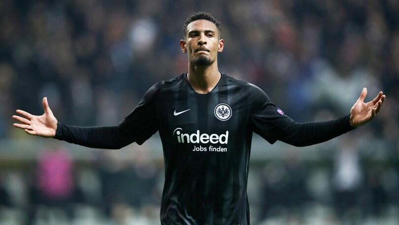 Bundesliga: Eintracht, tre squllli al Fortuna, l'Inter è avvisata