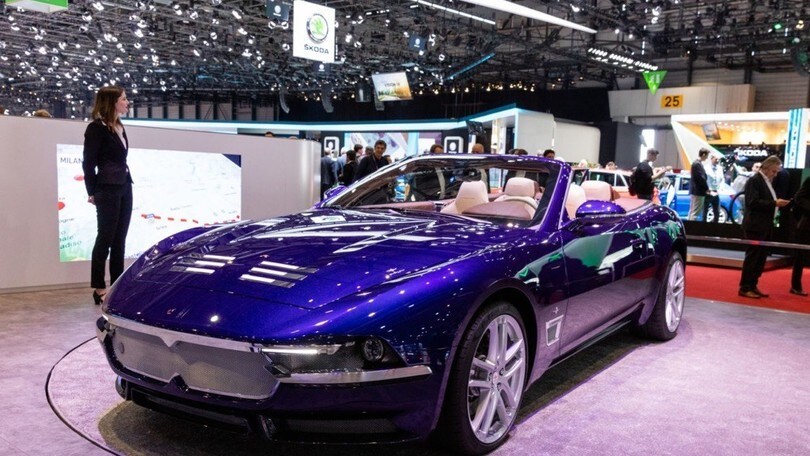 Touring Superleggera Sciàdipersia Cabriolet: l'auto dai mille volti