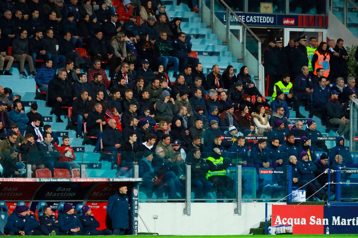 Cagliari-Fiorentina, tifoso stroncato da infarto