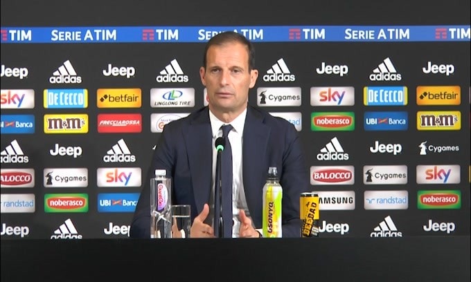 Allegri: "Difficile giocare ad Amsterdam"