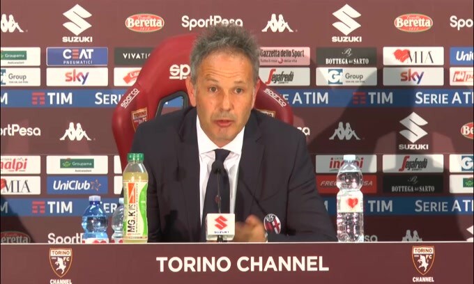 Mihajlovic scherza: "Ho chiesto a Palacio di tirare su i calzettoni"