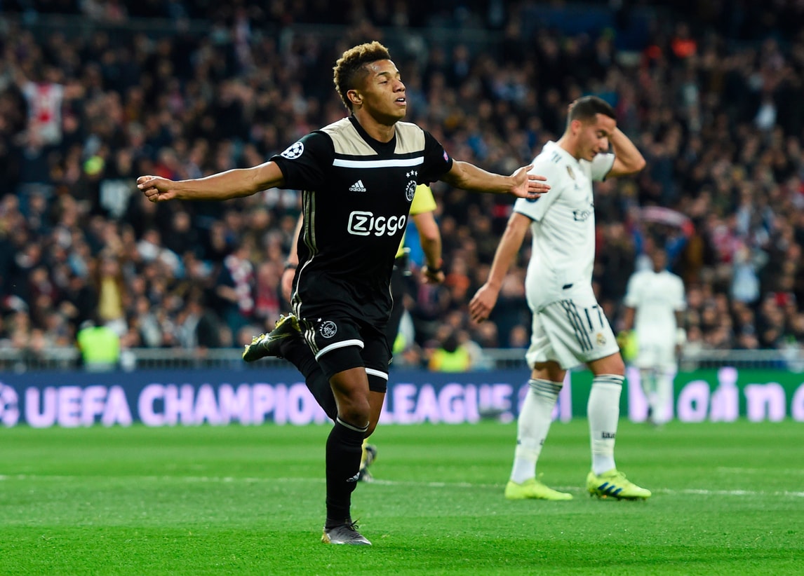 Ajax, Neres: «Juve? Cercheremo di fare un altro miracolo»