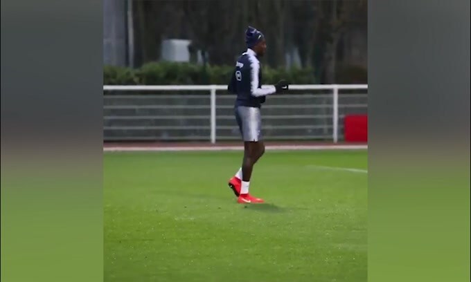 Francia, gol super per Matuidi!