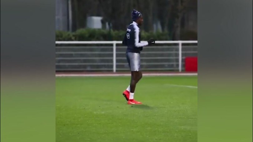 Francia, gol super per Matuidi!