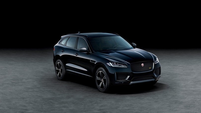 Jaguar F-Pace, serie 300 Sport e Chequered Flag: FOTO