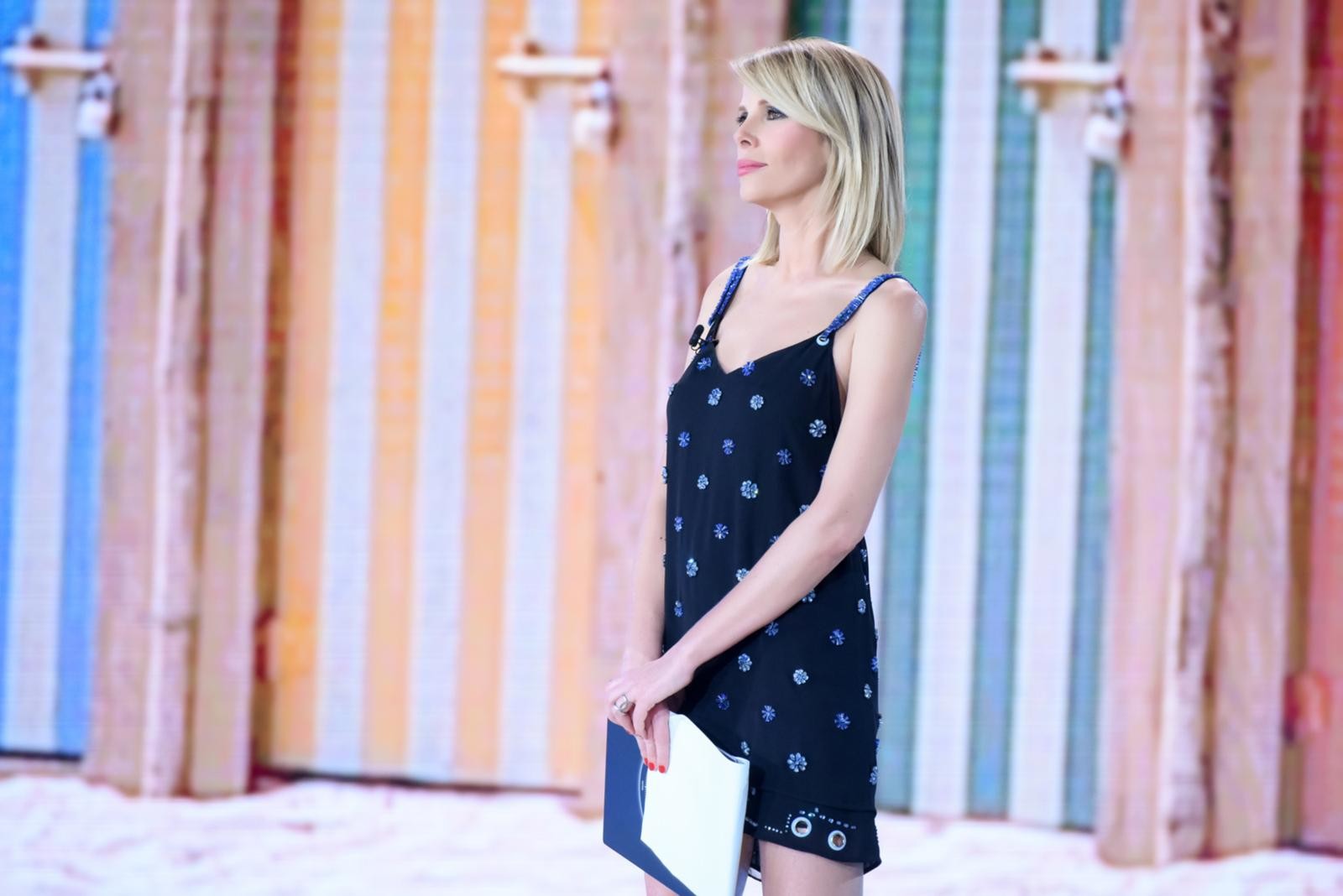 Isola dei famosi, Sarah Altobello insegue Riccardo Fogli