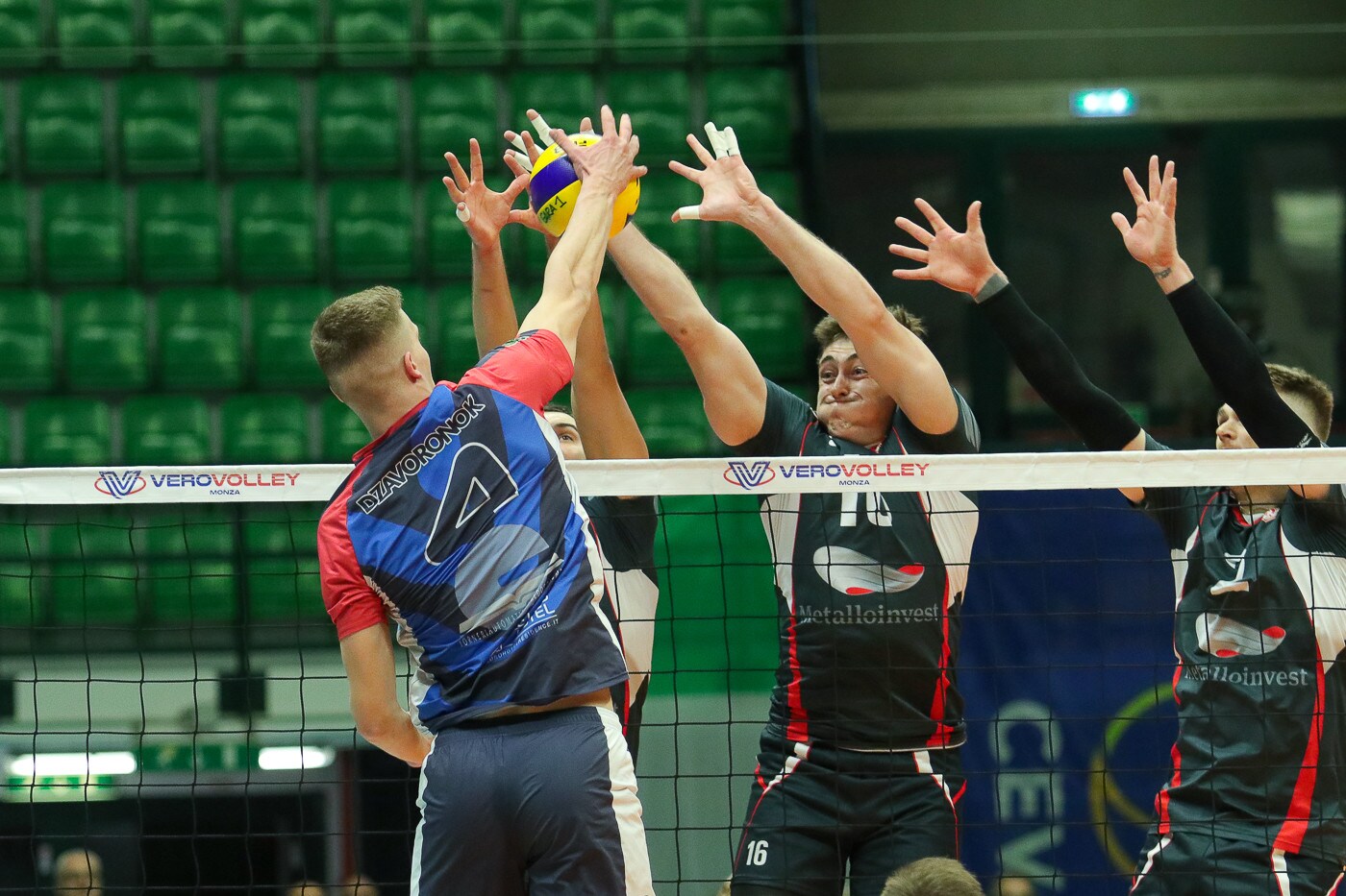 Volley: Challenge Cup, Monza fatica ma fa sua la finale di andata col Belgorod