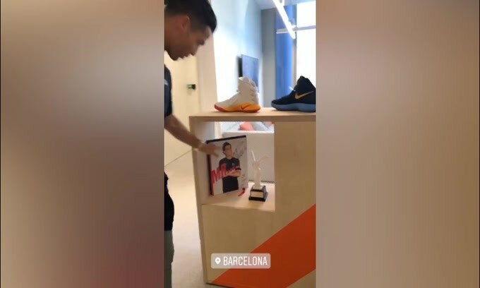 Ronaldo a Barcellona: visita alla Nike