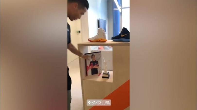 Ronaldo a Barcellona: visita alla Nike