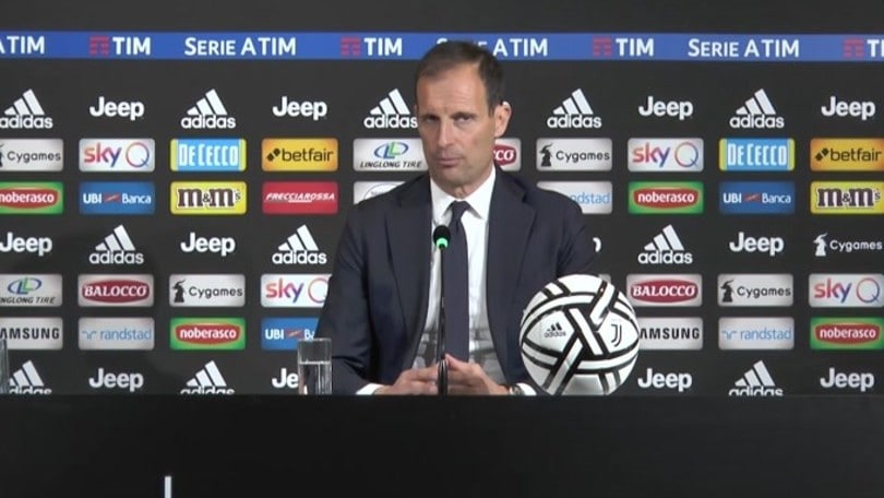 Allegri su Dybala: "Ha preso un colpo al polpaccio in Nazionale"